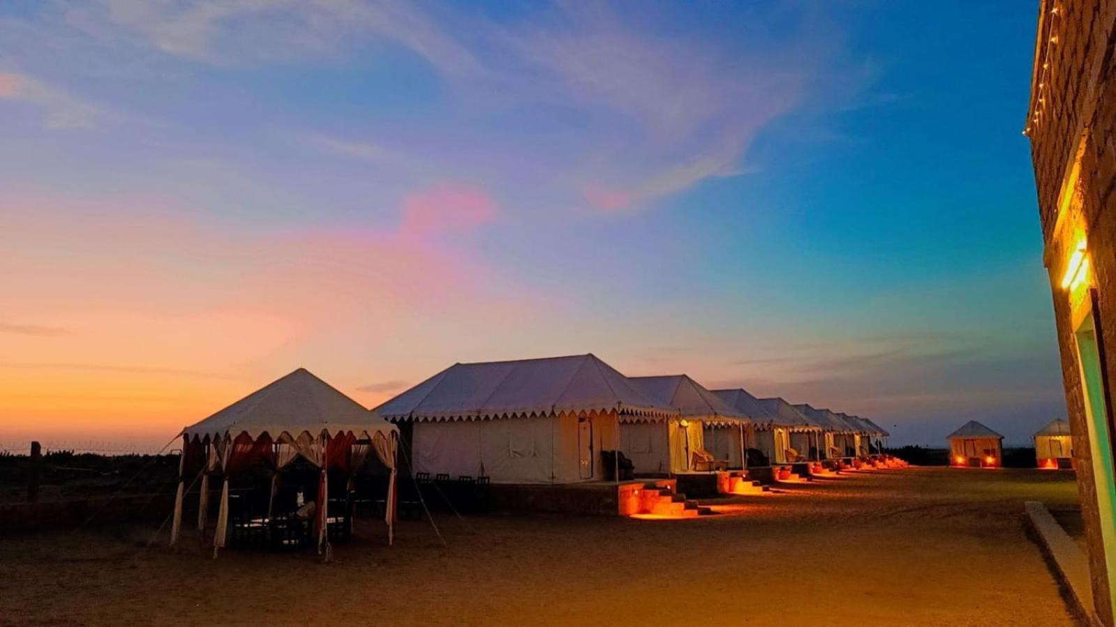 Royal Luxury Desert Safari Jaisalmer Hotel Sam Exterior photo