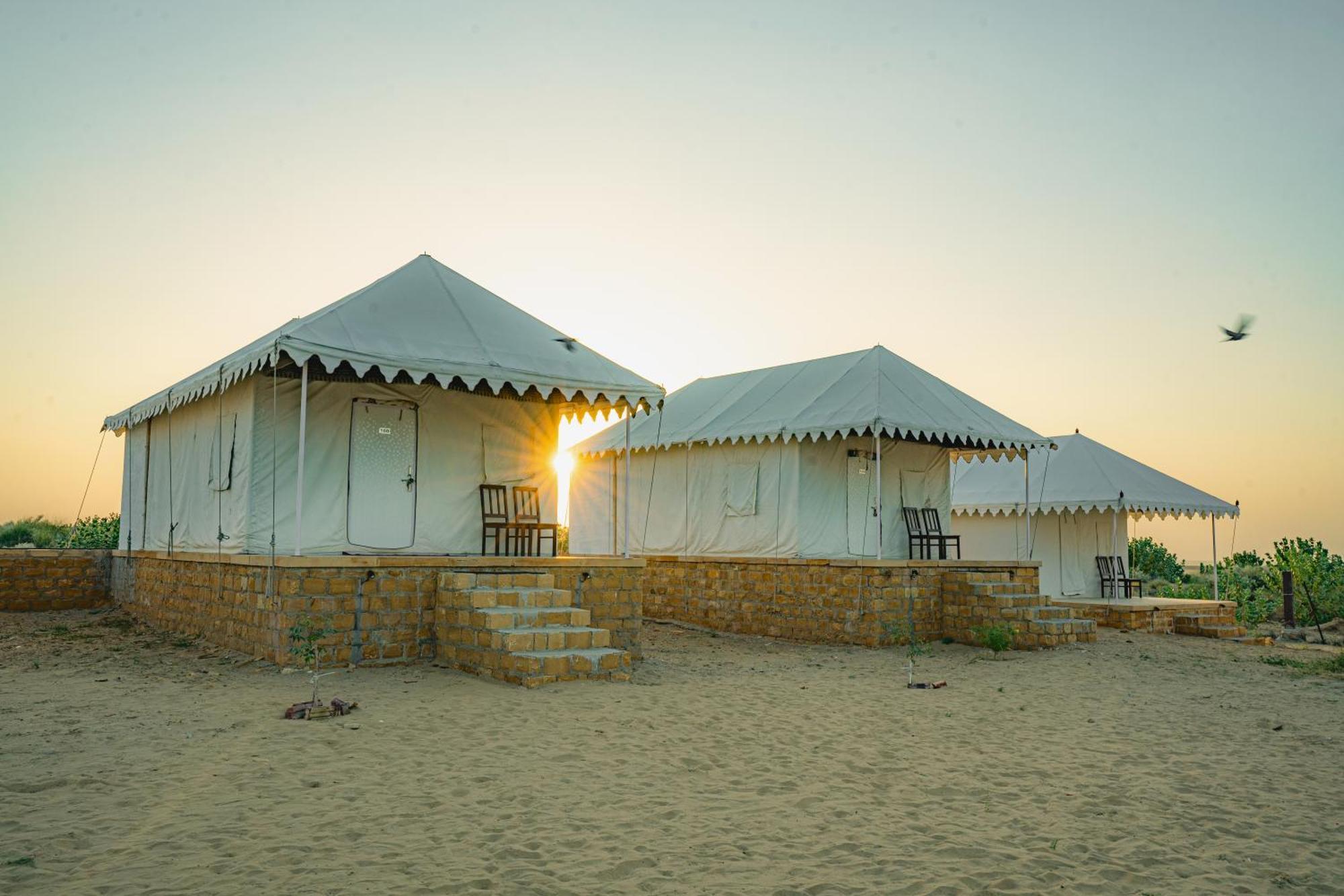 Royal Luxury Desert Safari Jaisalmer Hotel Sam Exterior photo